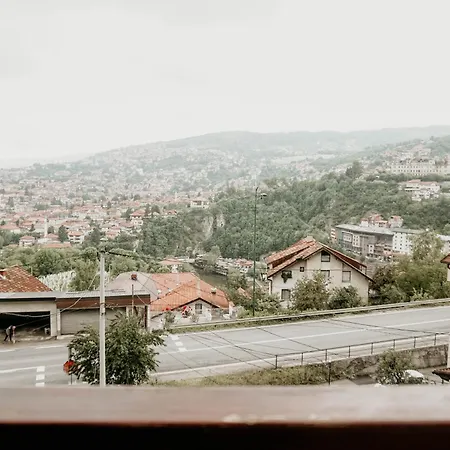 Apartman 3-bedroom - Prime Location With View And Parking Szarajevó
