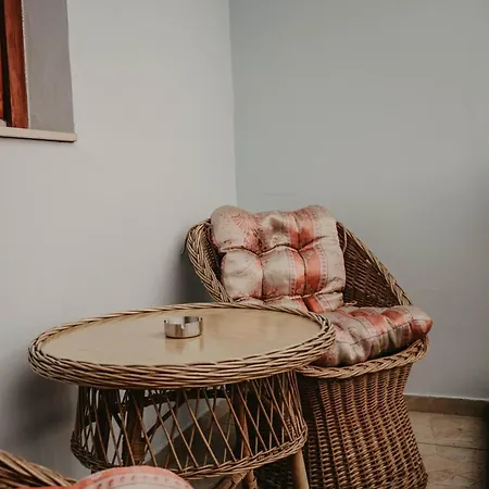 3-bedroom - Prime Location With View And Parking Appartement